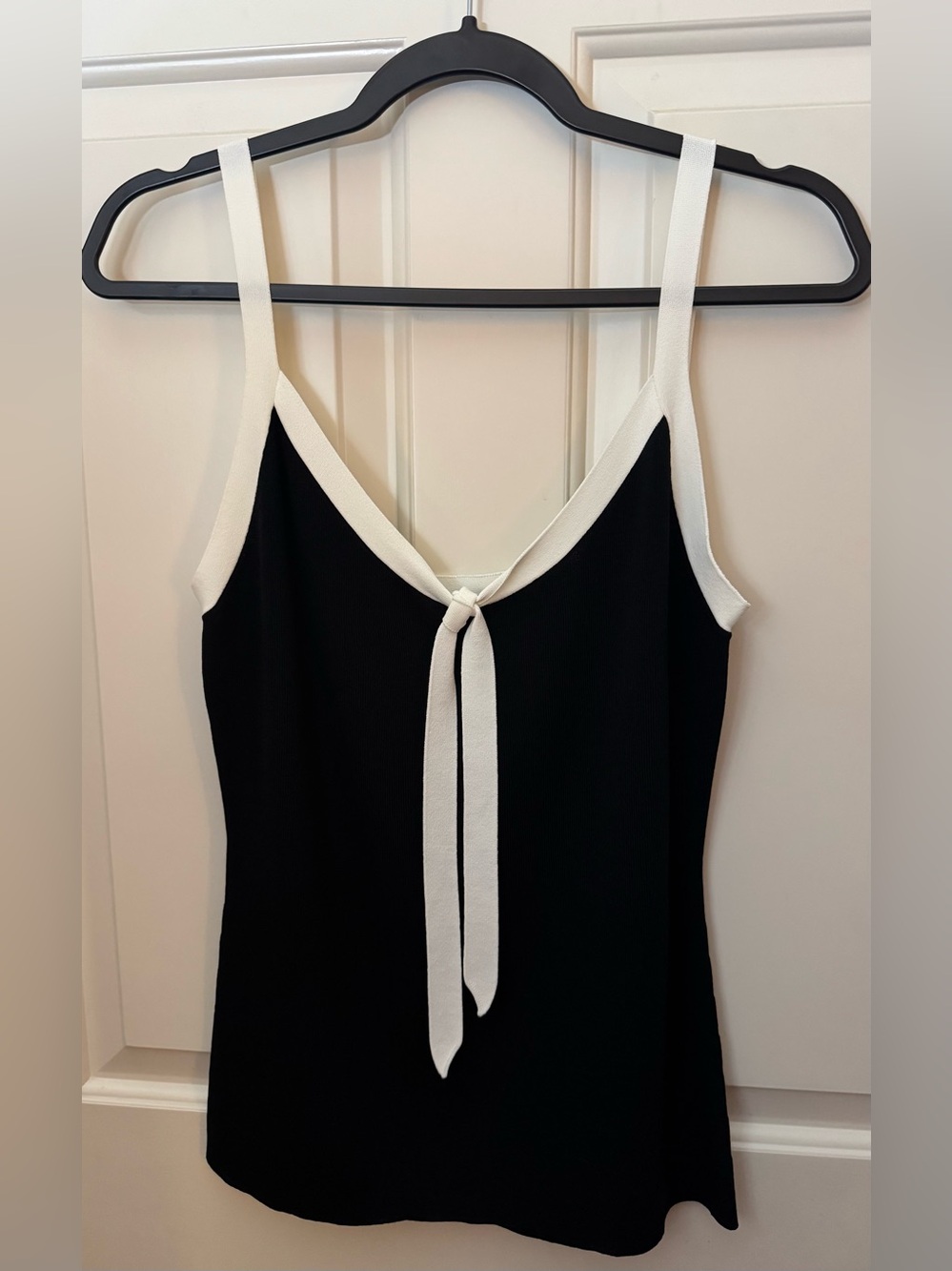 Ann Taylor Top/Tank /Shell Black with White Tie Size - Large ** NWT**